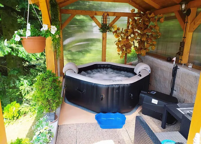 Holiday Home In Dolce U Trutnova 2310 Oblanov